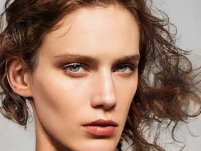 张晓刚整形医生-赤峰市张晓刚医生超黑眼圈去除公立医美技术出挑